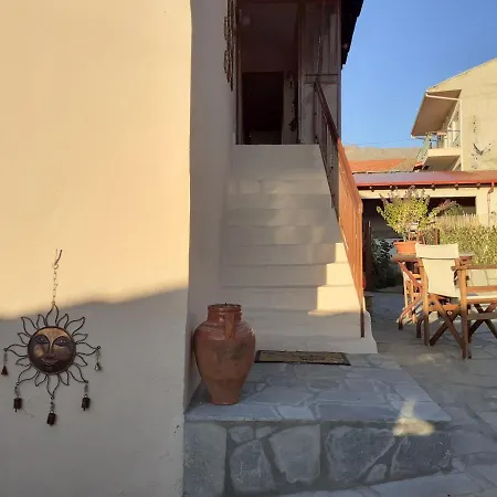 Grandpa's House & Coffee-shop Florina